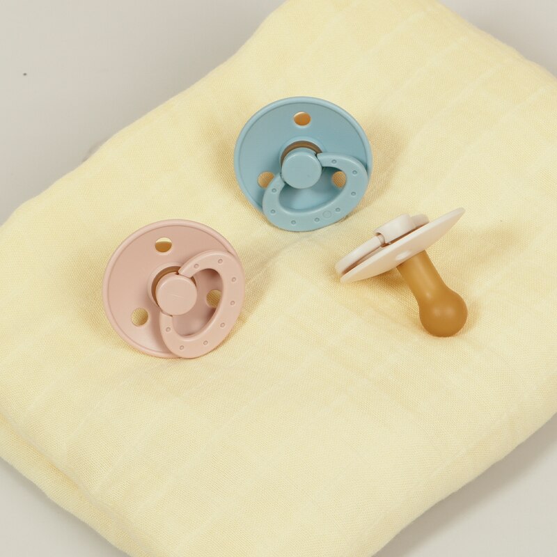 2 Pcs/Set Latex Pacifier